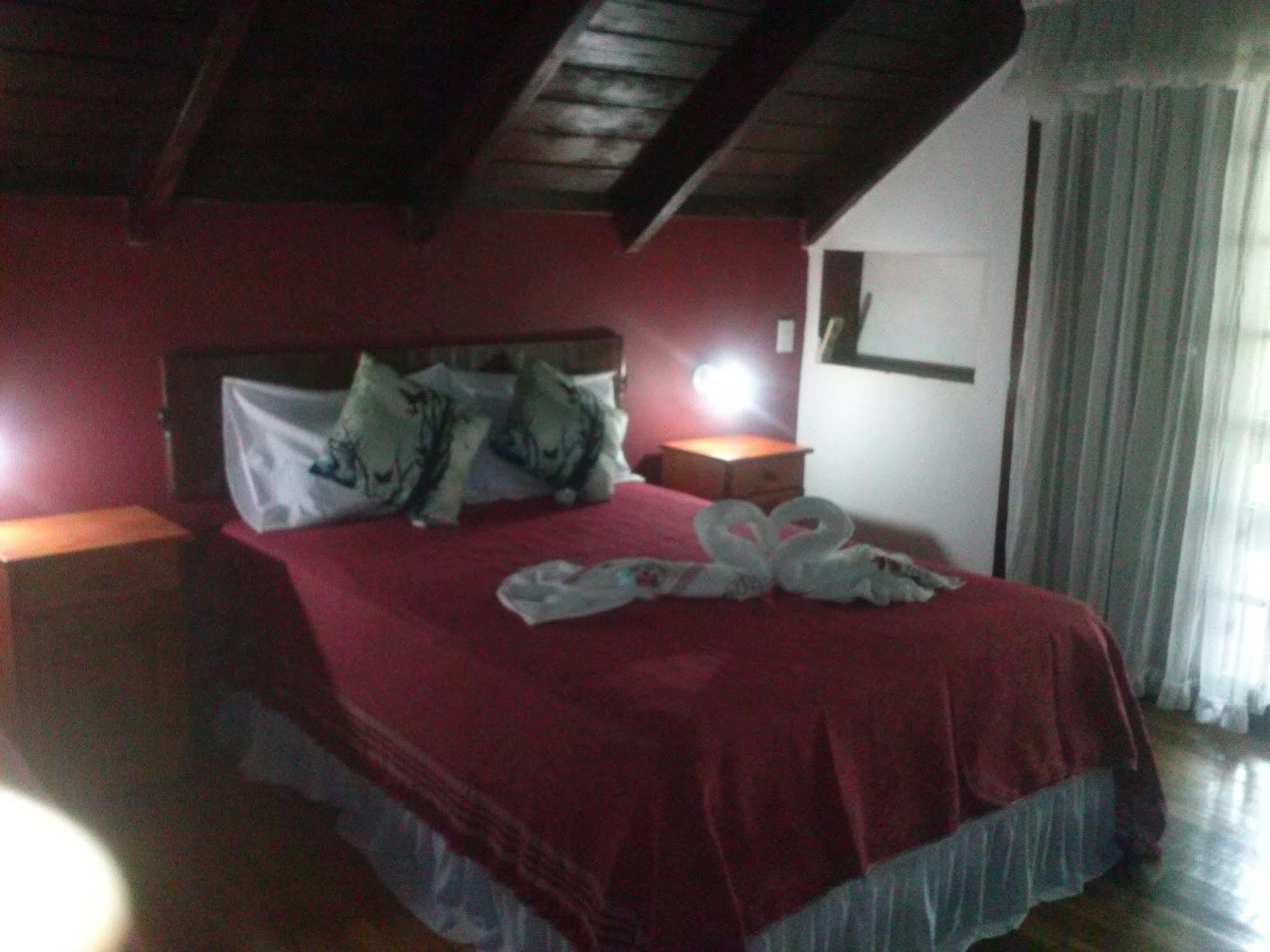 Petit Hotel Caraguata Puerto Iguazú Exteriör bild