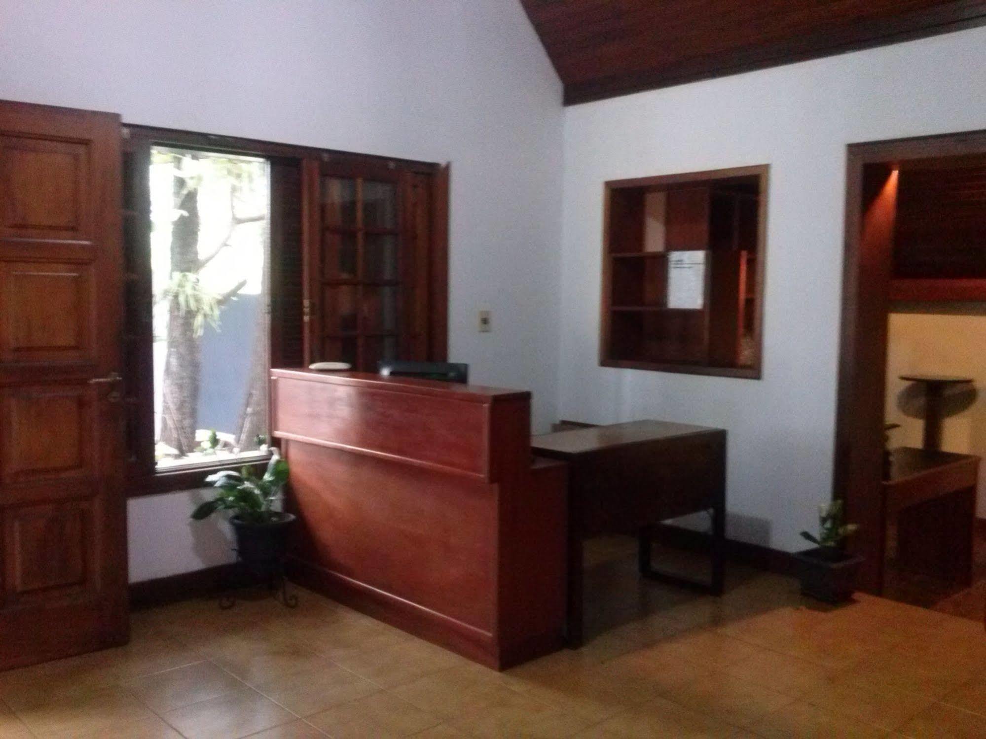Petit Hotel Caraguata Puerto Iguazú Exteriör bild